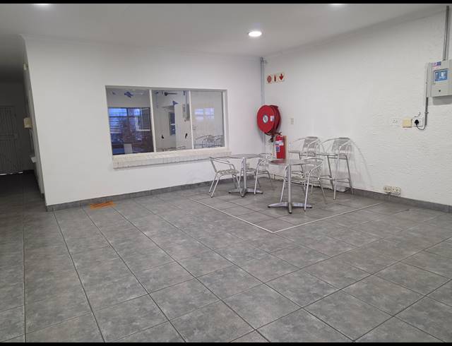 2,200M² WAREHOUSE TO LET IN WADEVILLE